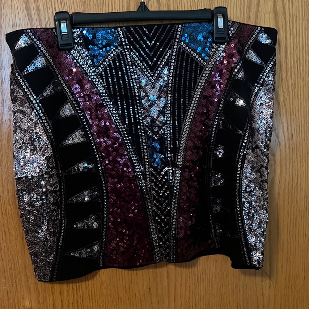 Sequence Pencil Skirt